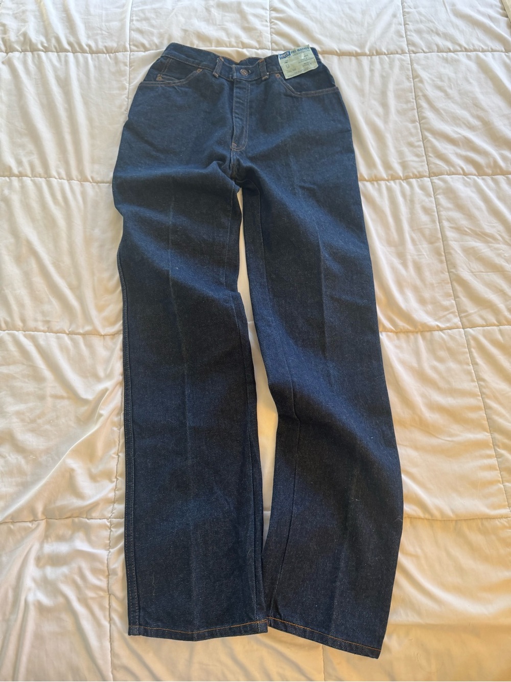 NWT Vintage 1977 Levi's Pre-Washed Dark Denim Straight Leg Jeans Womens 12 - Picture 4 of 8